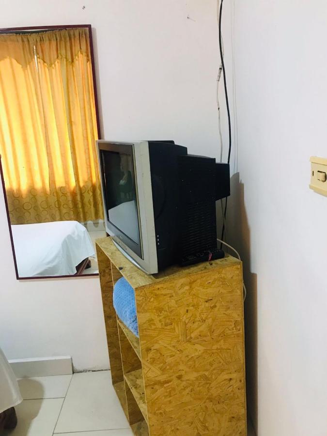 Hostal La 18 Pereira Buitenkant foto