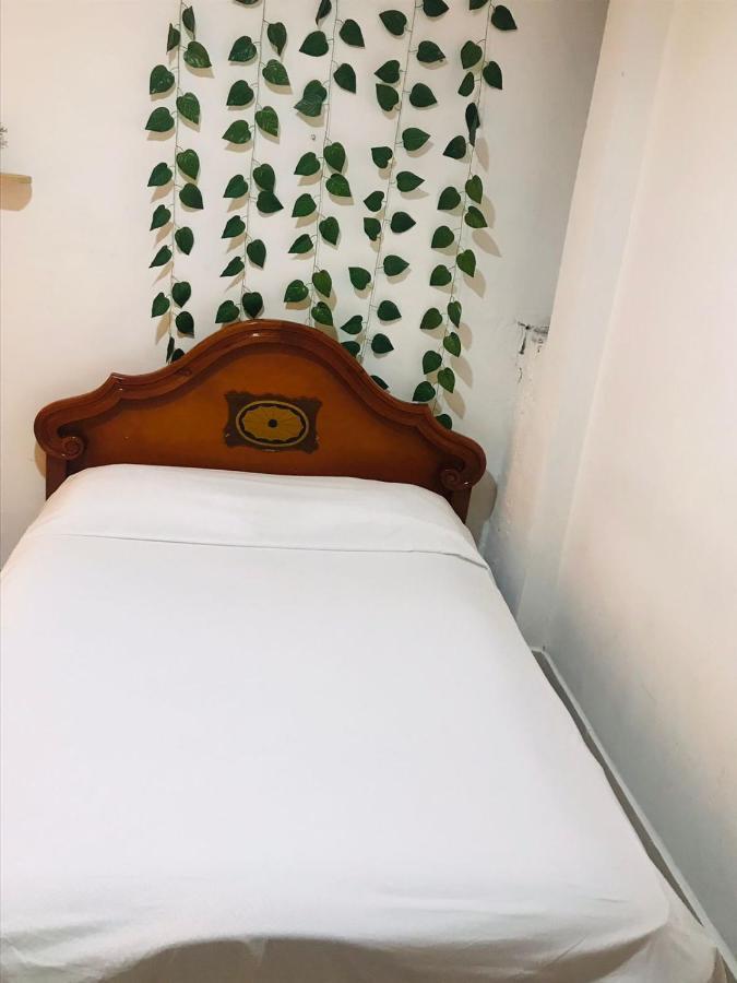 Hostal La 18 Pereira Buitenkant foto